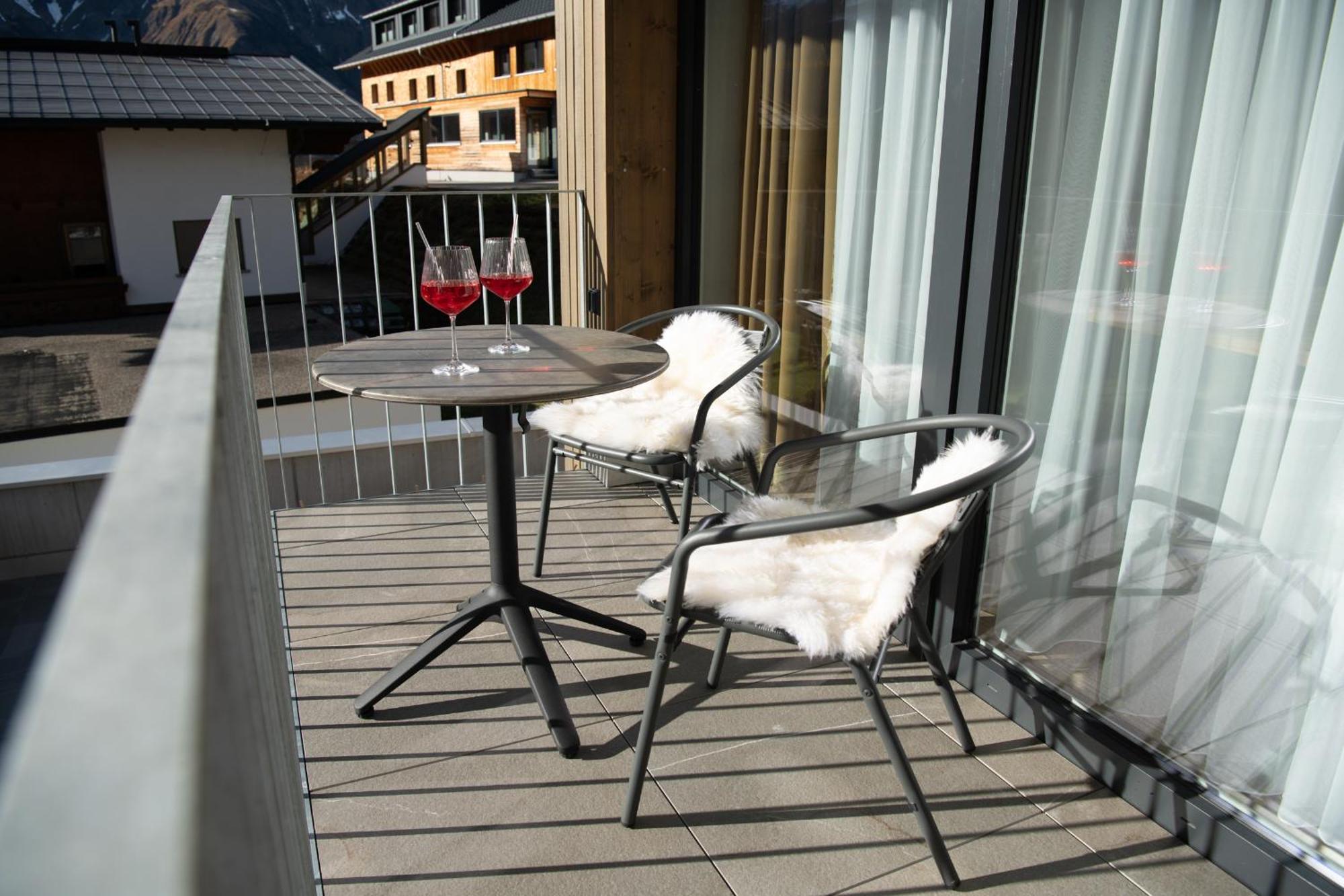 Tannberg Lodge Schroecken Exterior photo